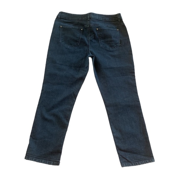 Chicos Platinum Ultimate Fit Dark Rinse Ankle‎ Stretch Size 1 (M/8) - Picture 3 of 8